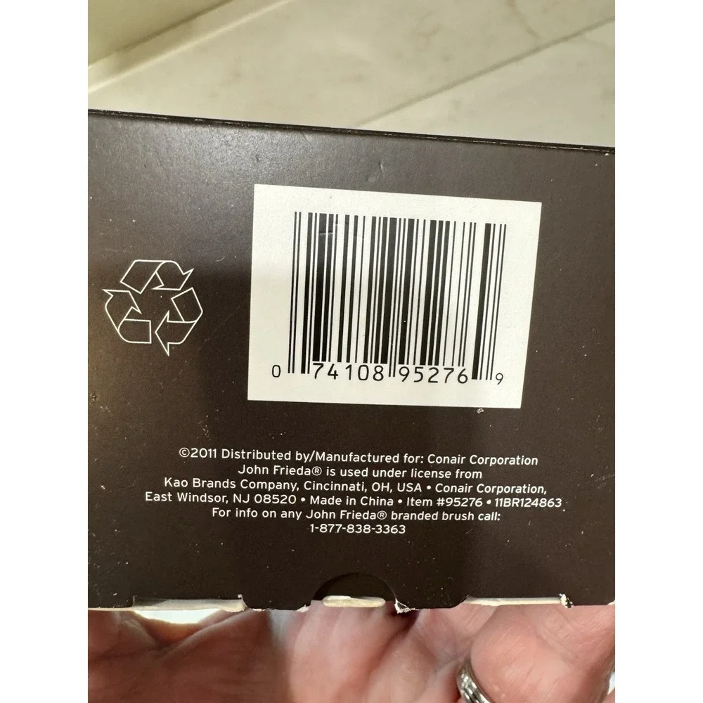 John Frieda Sleek Finish Ionic Hari Brush 95276 Discontinued NEW in BOX